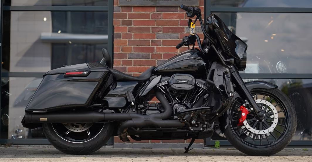 Harley-Davidson CVO Street Glide